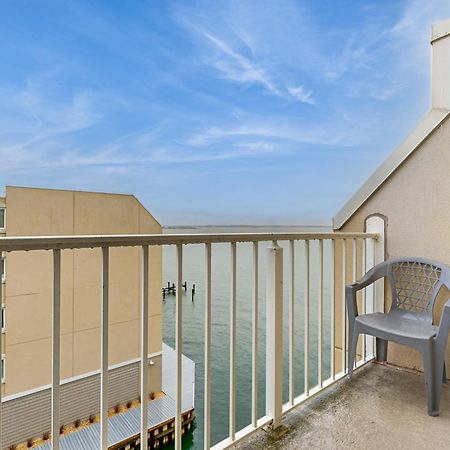 Апартаменты Wight Bay Ошен Сити Экстерьер фото